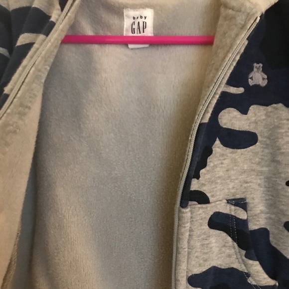 GAP Baby Camouflage Hooded Fleece Sweater - Size 12-18M - Picture 4 of 5